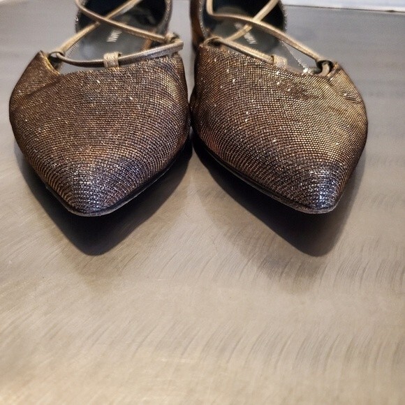 Stuart Weitzman Gillian Lace up Dorsay Point Toe Metallic Flat Pyrite 9.5 - Picture 2 of 11